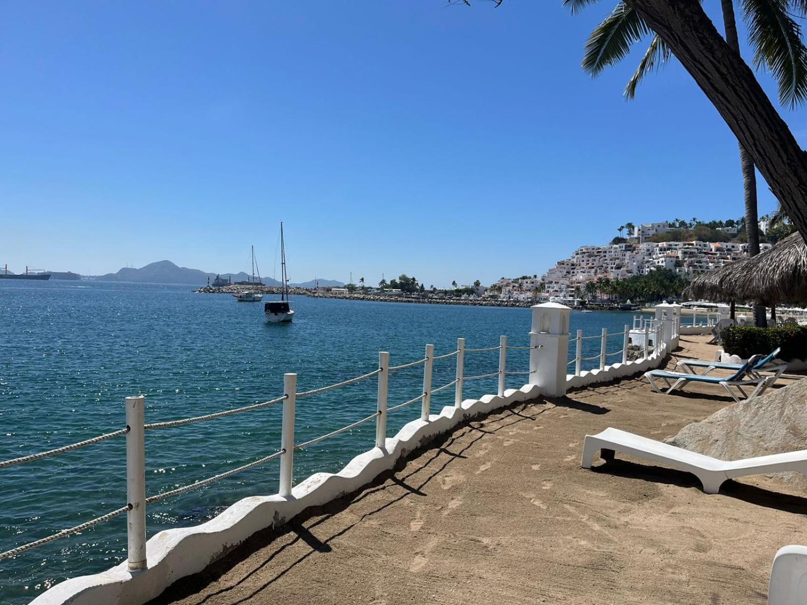 Frente Al Mar, Comodo Y Familiar Manzanillo Eksteriør bilde